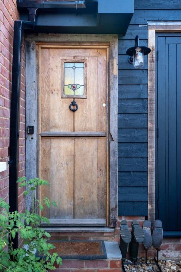 فيلا The Little Gate House ميلفورد أون سي المظهر الخارجي الصورة